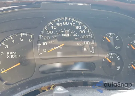 2005 Chevrolet Suburban Ls z USA, uszkodzony, nr VIN 1GNFK16Z15J180856